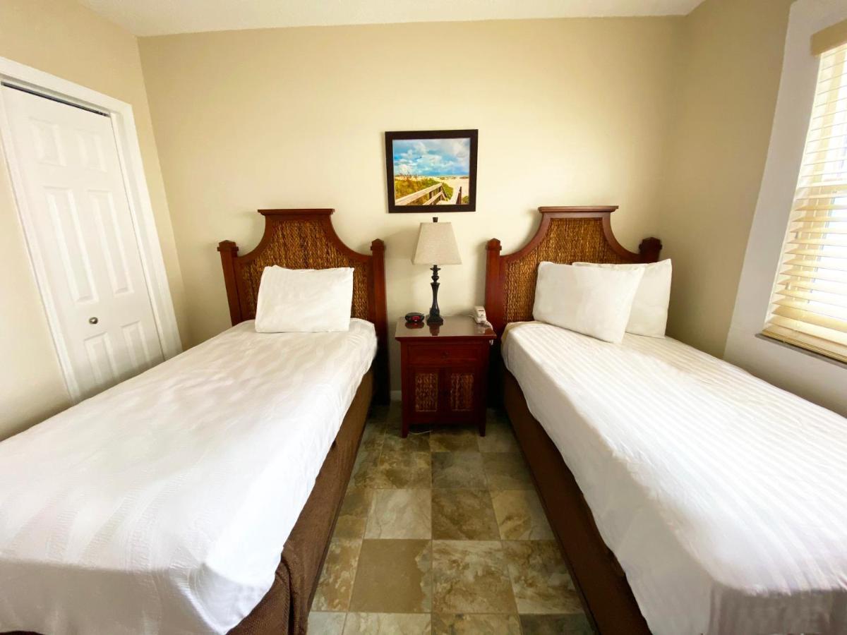 Nautical Watch Aparthotel Belleair Beach Exterior foto